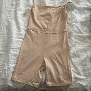 Aritzia Wilfred divinity 7” romper